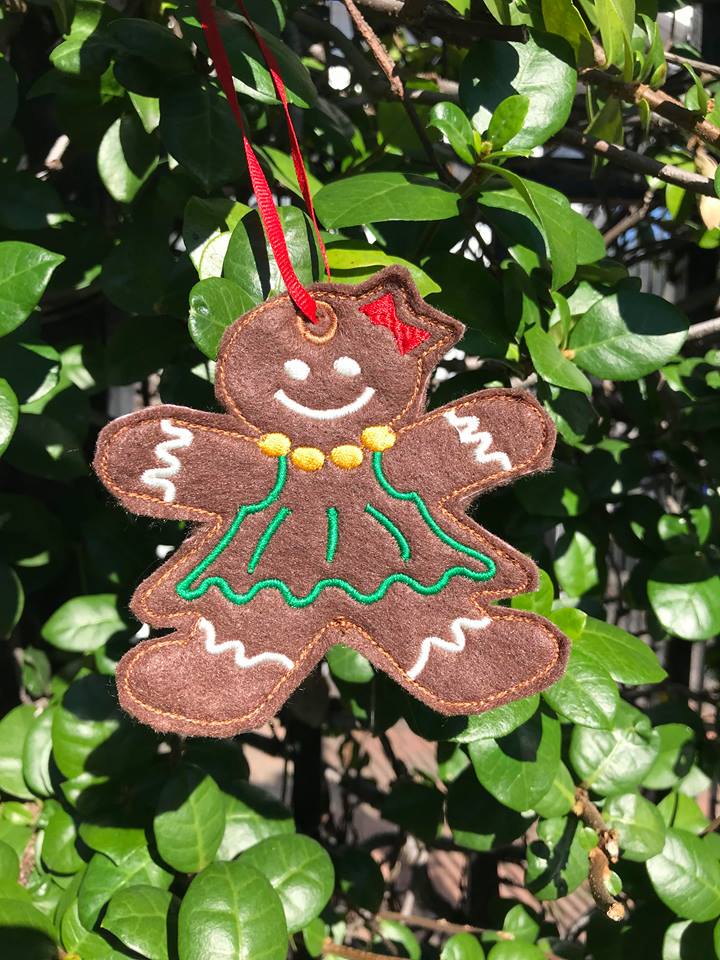 AGD 9302 Ginger Girl Ornament