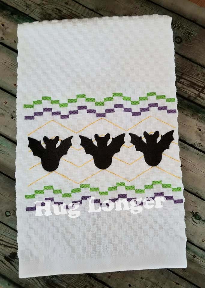 Faux Smocked Bats HL5685 embroidery files