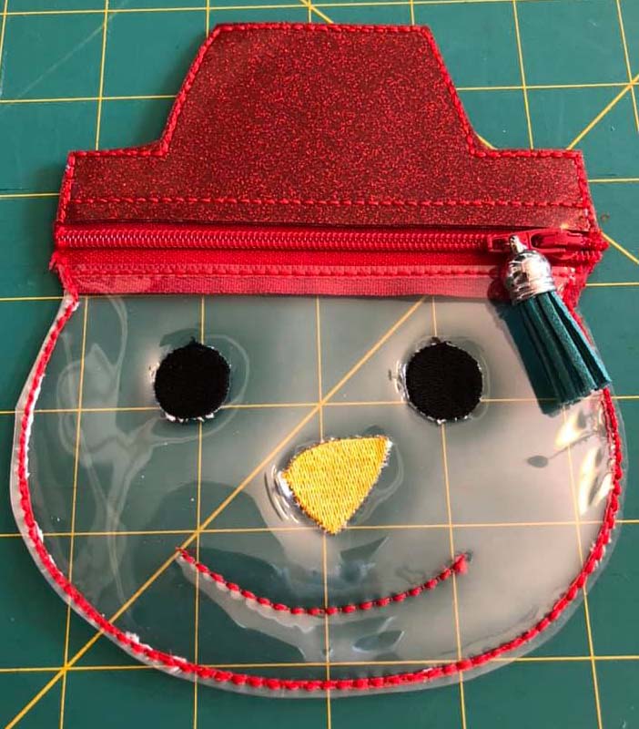 HL ITH No Flip Snowman Zip HL5720 embroidery file