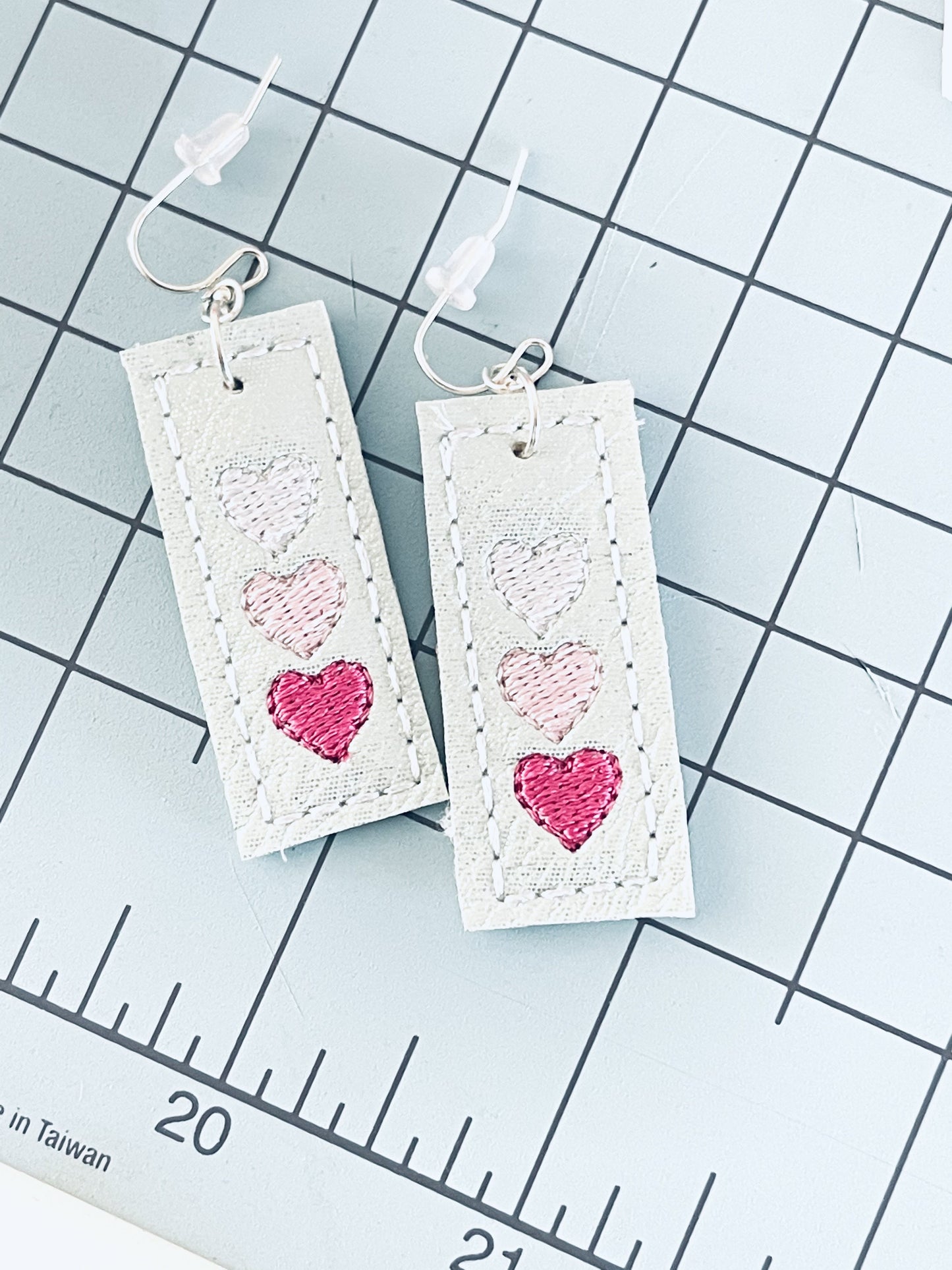 DBB Ombre Heart Earrings embroidery design
