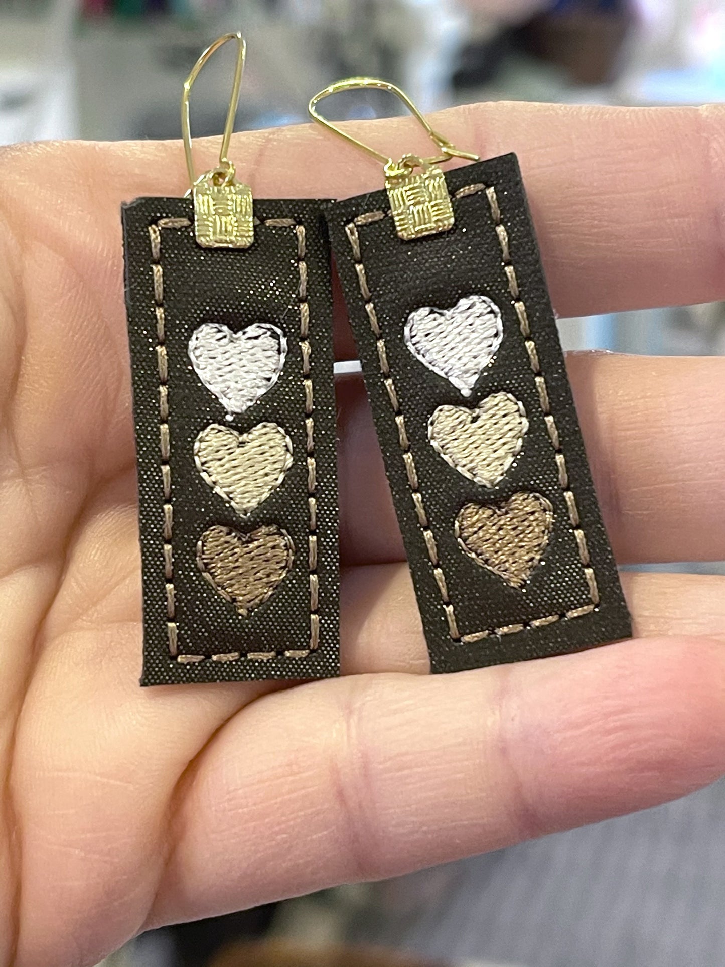 DBB Ombre Heart Earrings embroidery design