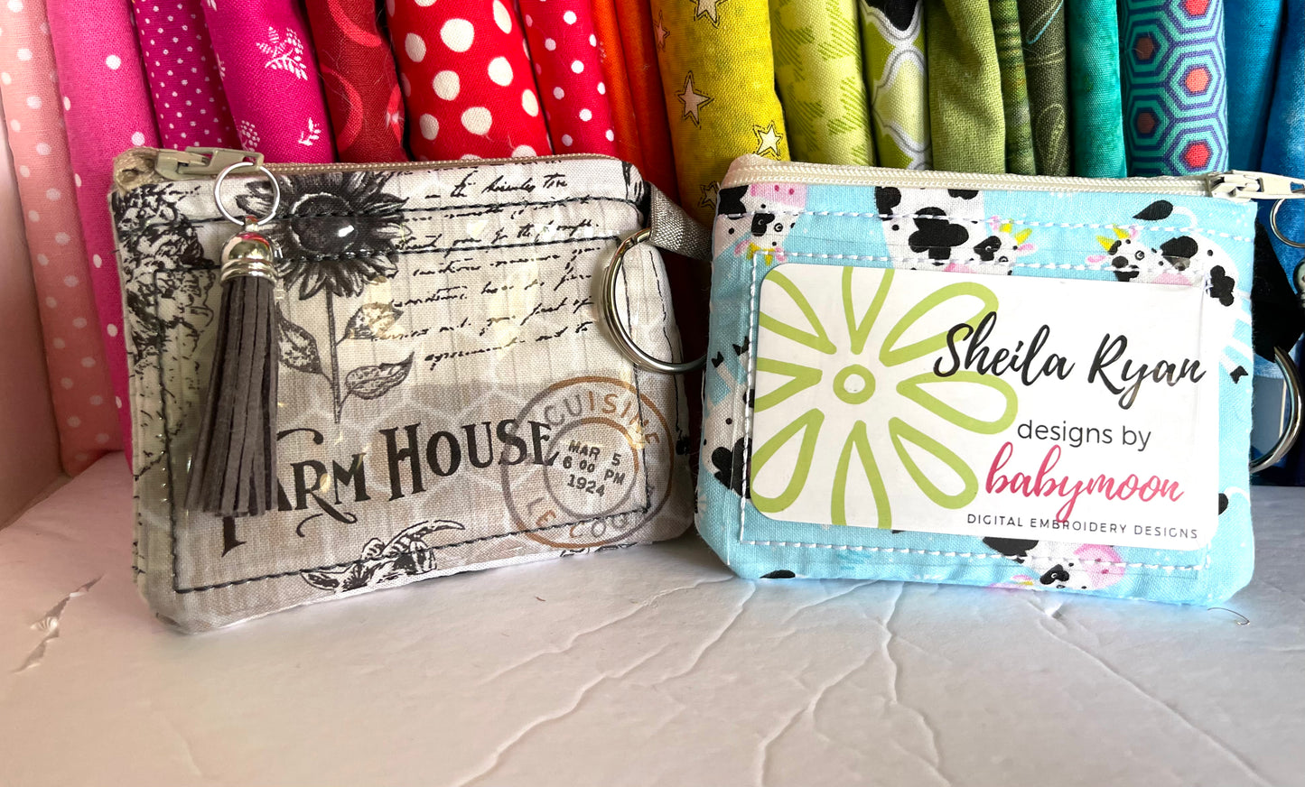 DBB Badge Bag Side Zipper Bag Design for 5x7 Hoops