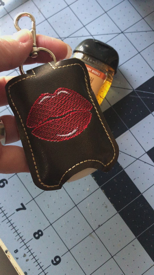 DBB Glossy Lips Hand Sanitizer Holder Snap Tab Version In the Hoop Embroidery Project 1 oz BBW for 5x7 hoops