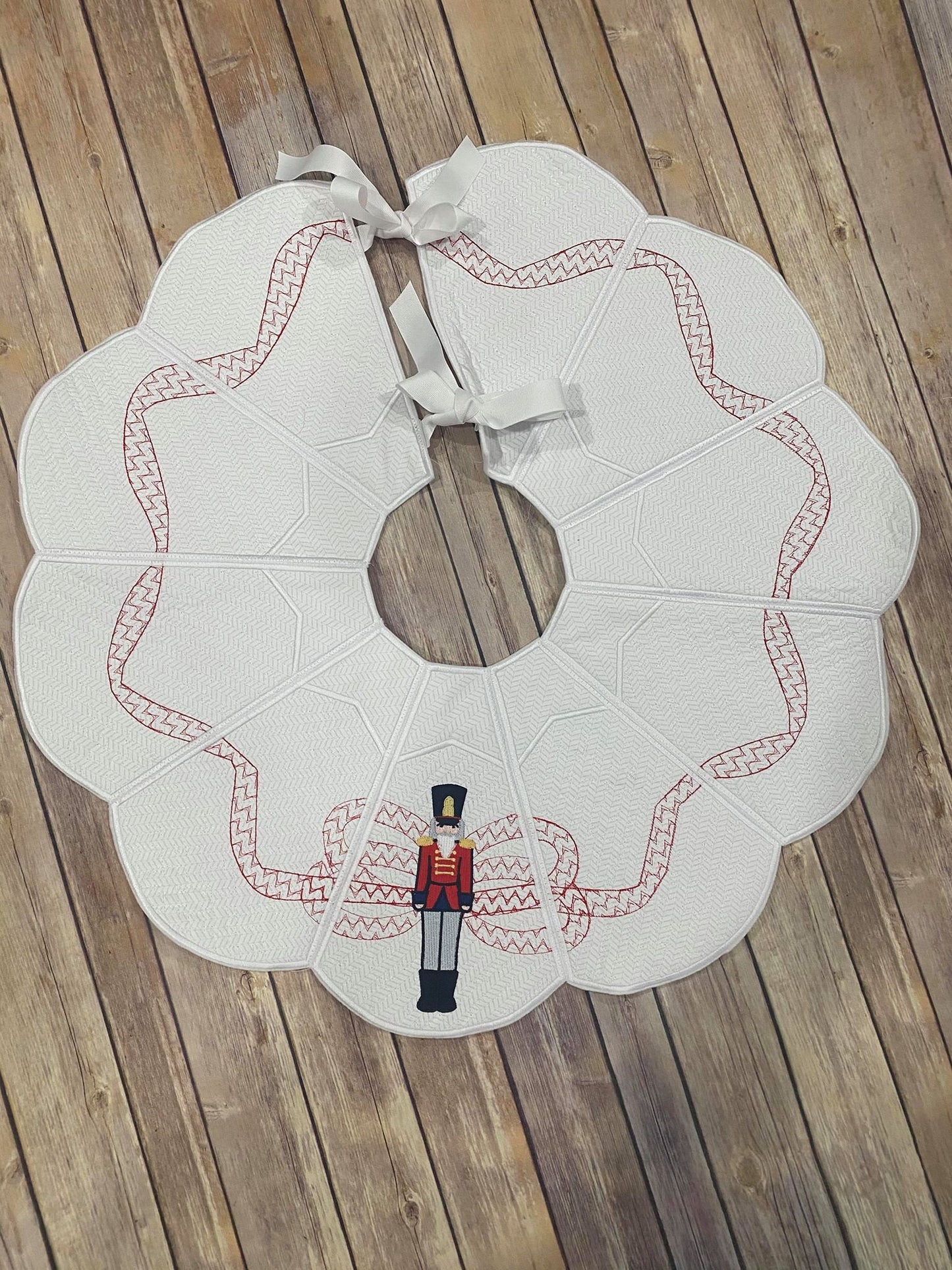 BBE Nutcracker Mini Christmas Tree Skirt 8x12