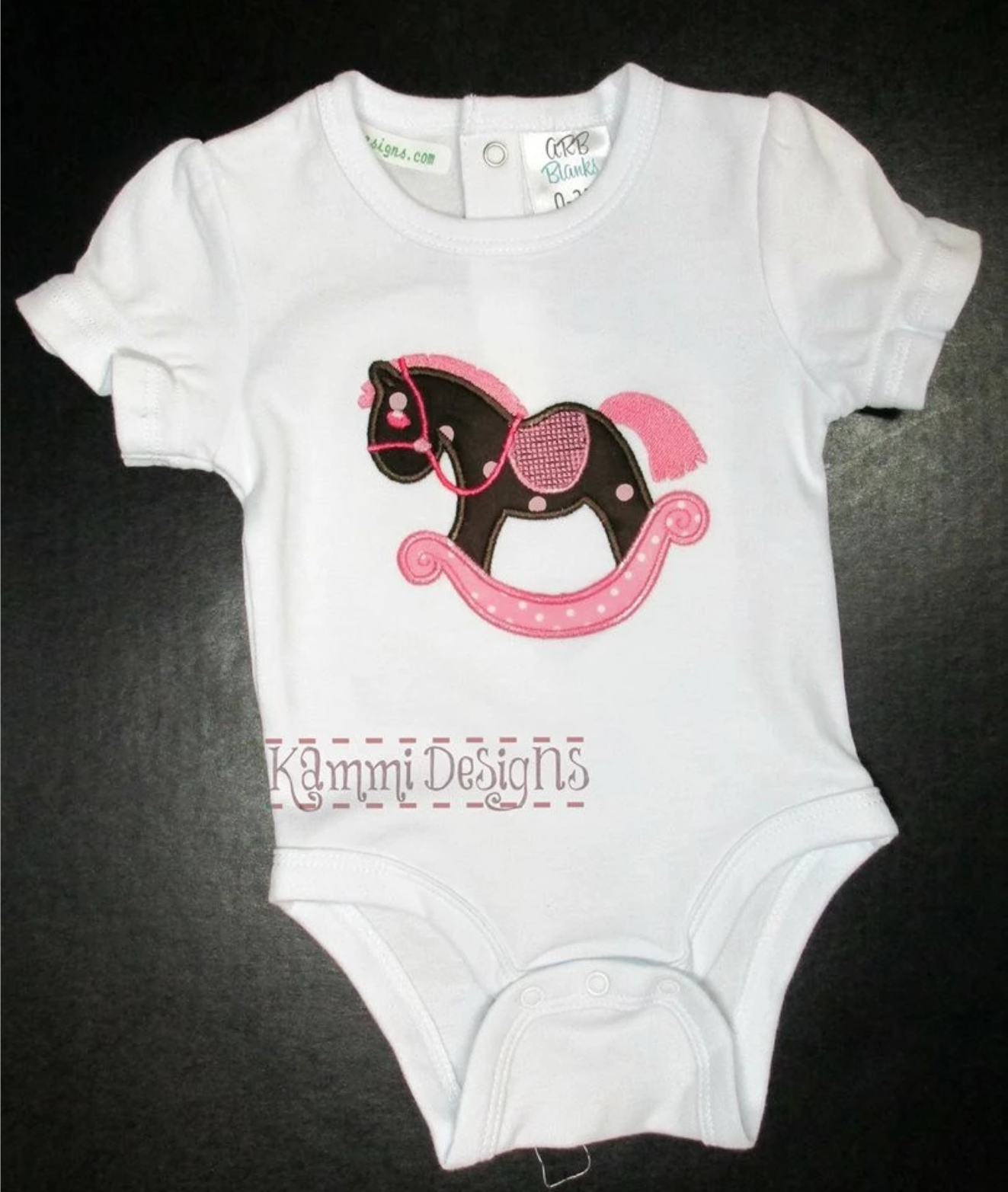 AGD 2082 Rocking Horse Applique