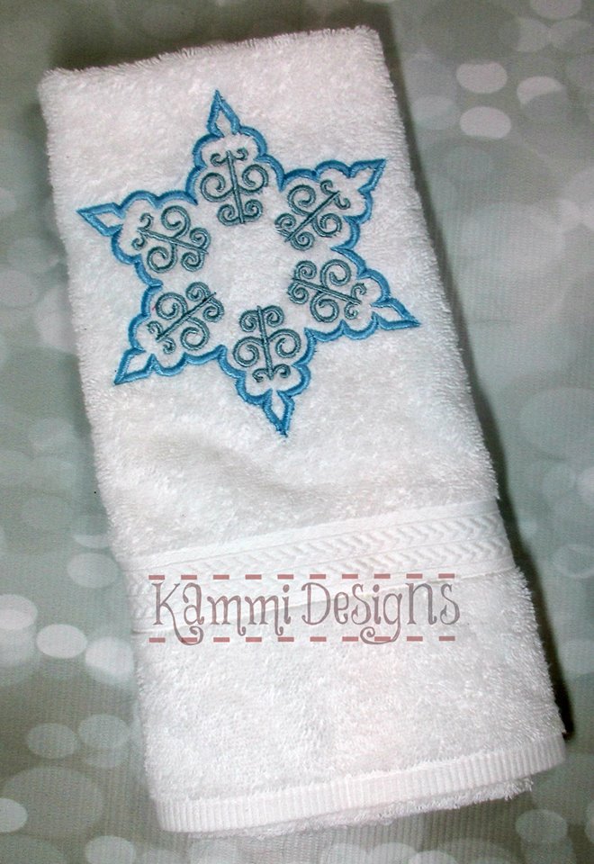 AGD 5000 Swirly Snowflake Applique