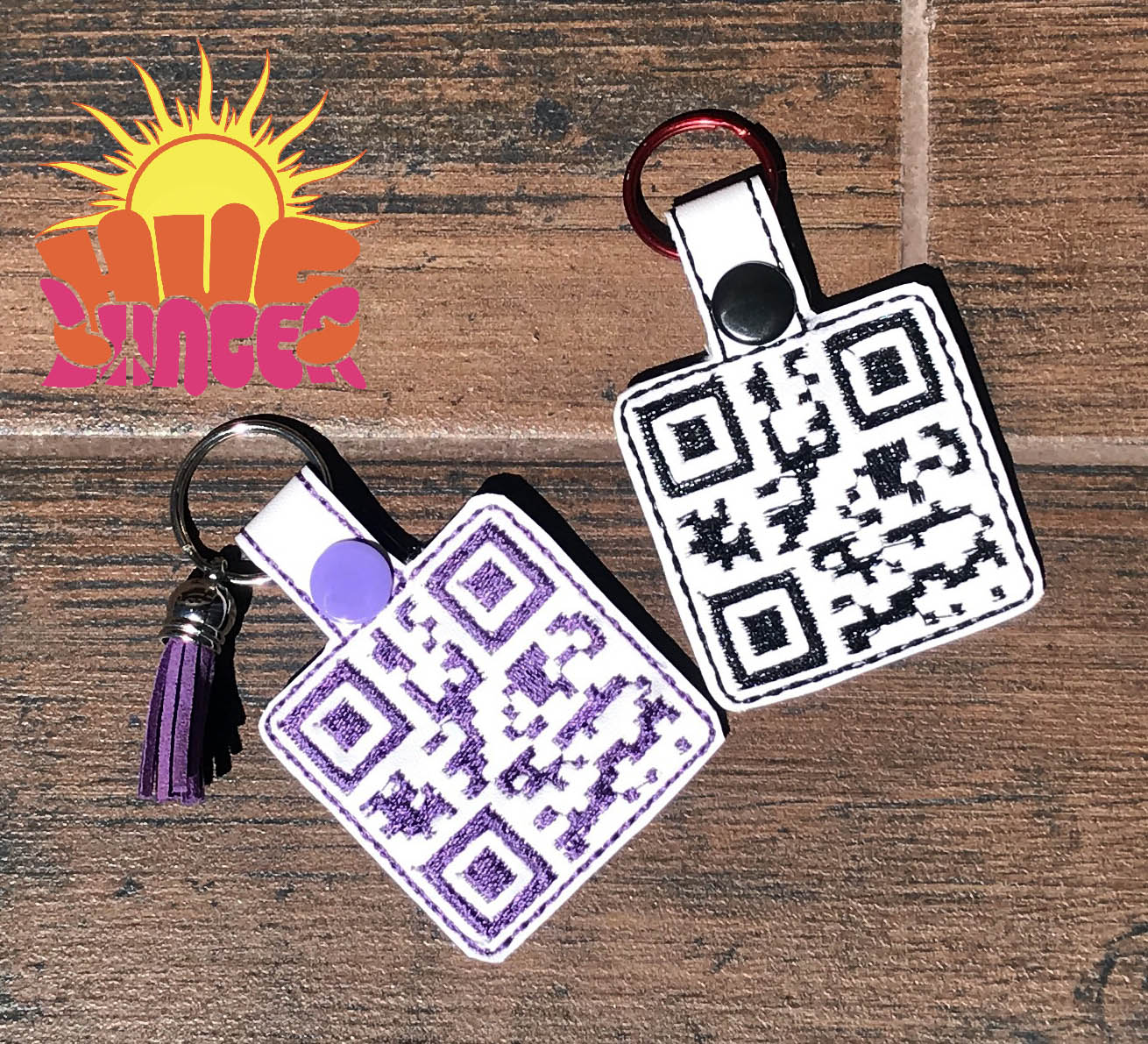 HL ITH QR He is Risen Fob HL6021
