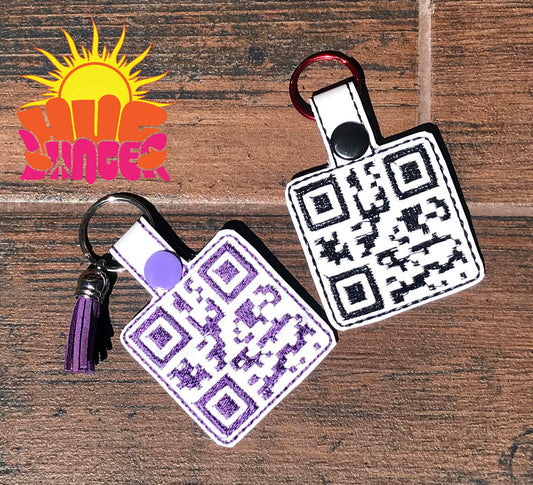 HL ITH QR He is Risen Fob HL6021