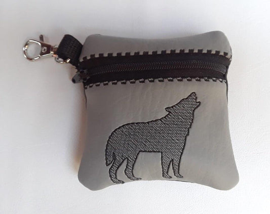 DBB Wolf Zipper Pouch 4x4
