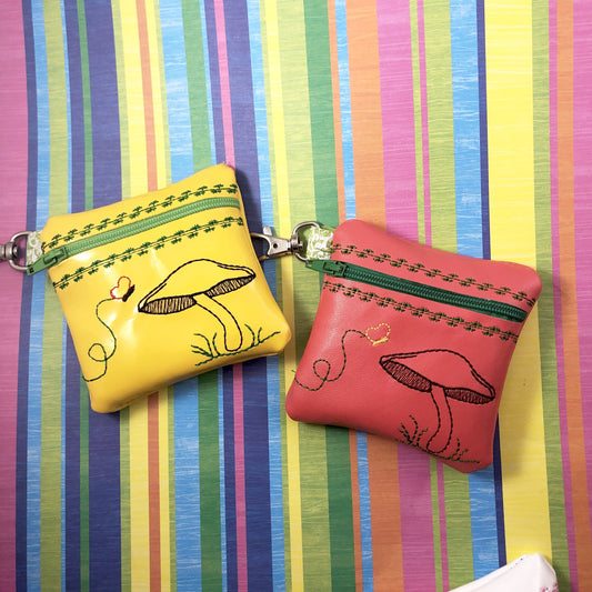 DBB Mushroom Zipper Pouch 4x4