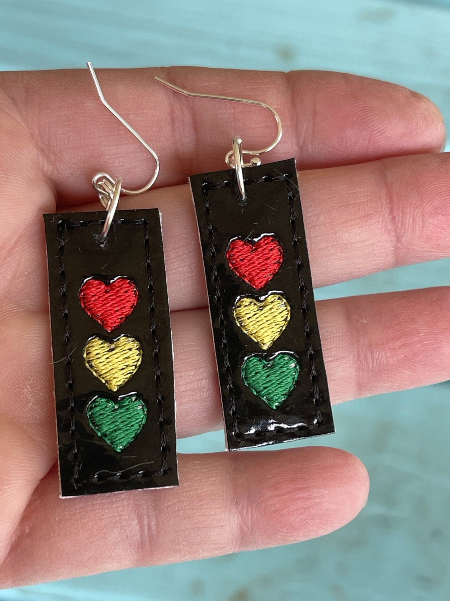 DBB Ombre Heart Earrings embroidery design