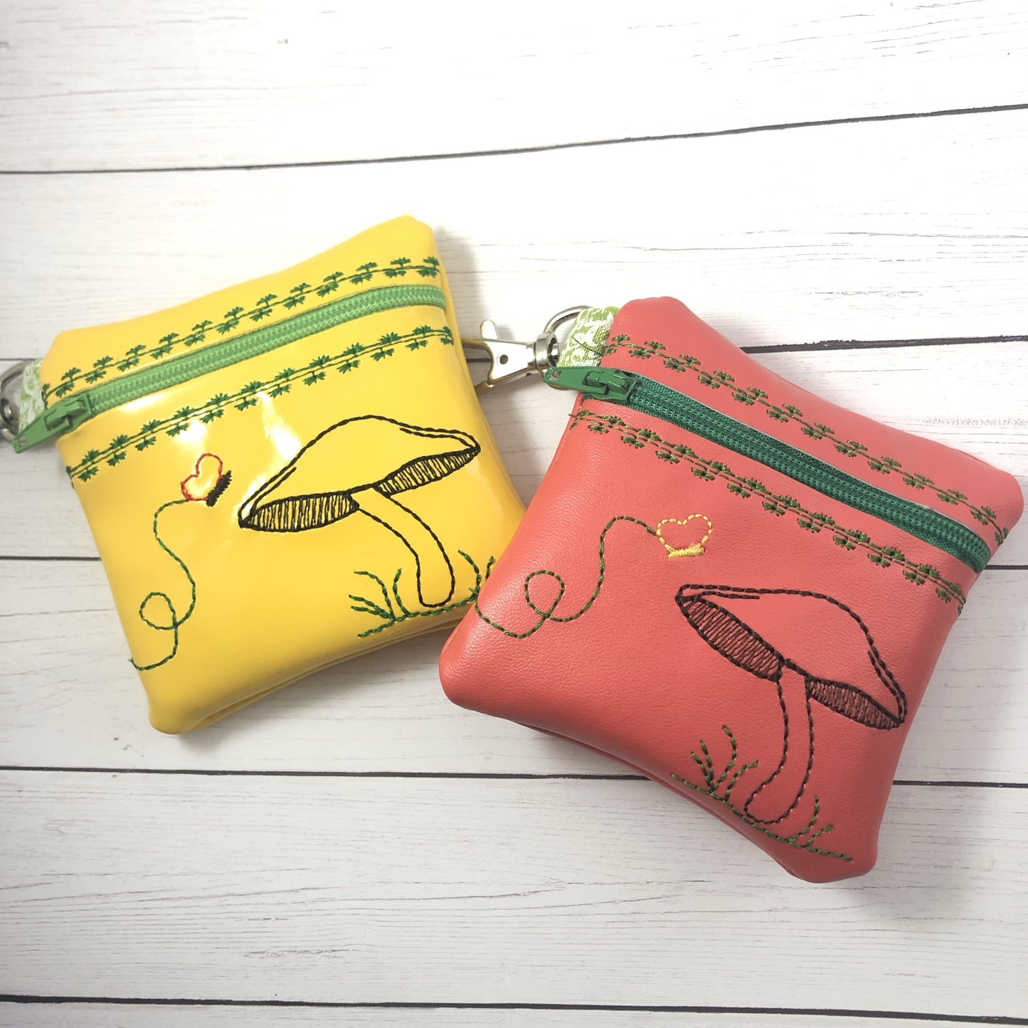 DBB Mushroom Zipper Pouch 4x4